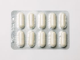 Pills in Packaging Chloroquine 01 by Daniel Foster CC CC BY-NC-SA 2.0