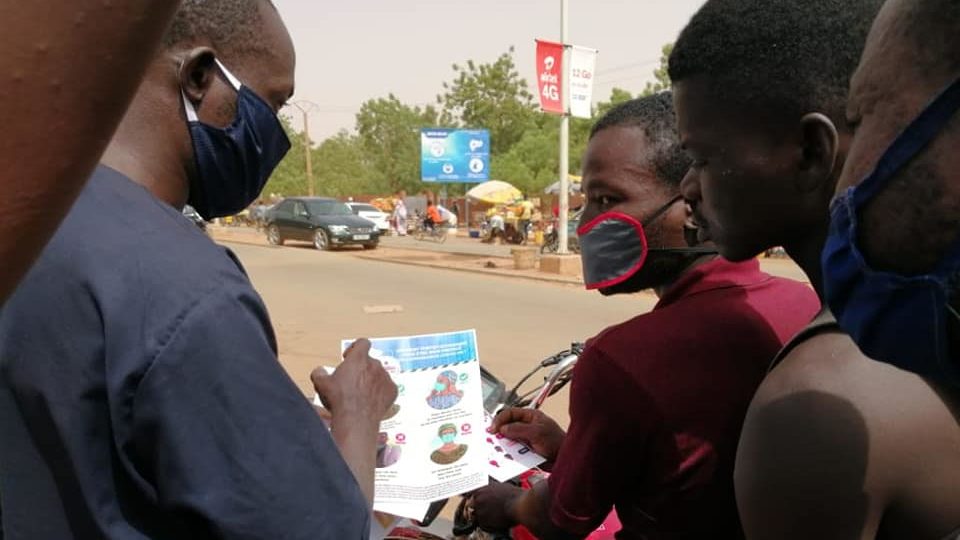 200430 - Action de prévention contre le Covid-19 à Niamey au Niger par la Ligue panafricaine Umoja - La Déviation
