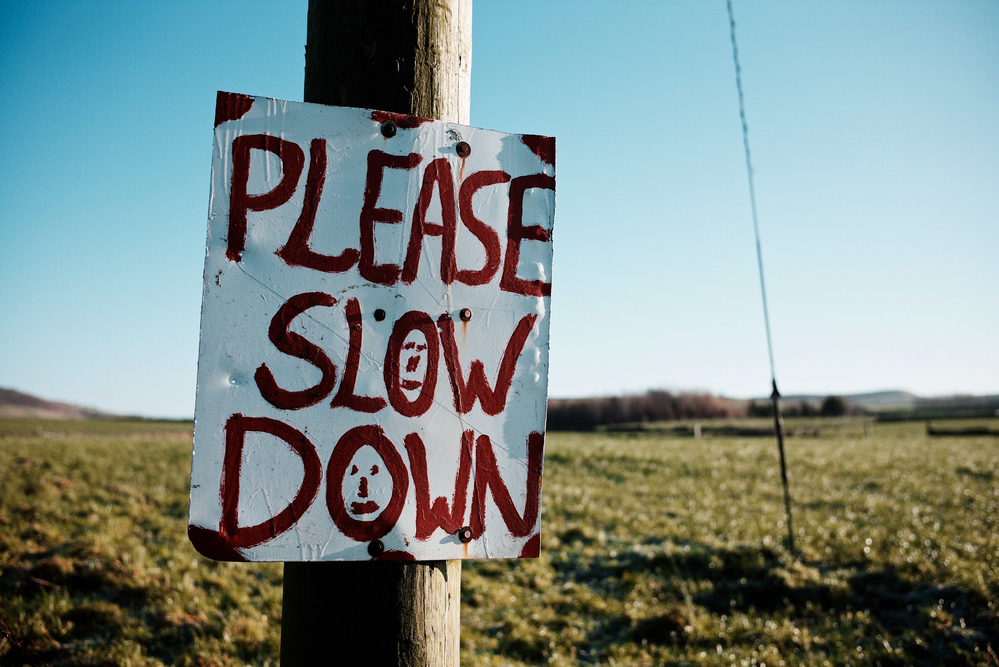 200512 - Please Slow Down by John Reynolds CC BY-NC-ND 2.0 - La Déviation