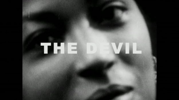 200506 - Capture d'écran du documentaire The Devil by Jean-Gabriel Périot - La Déviation